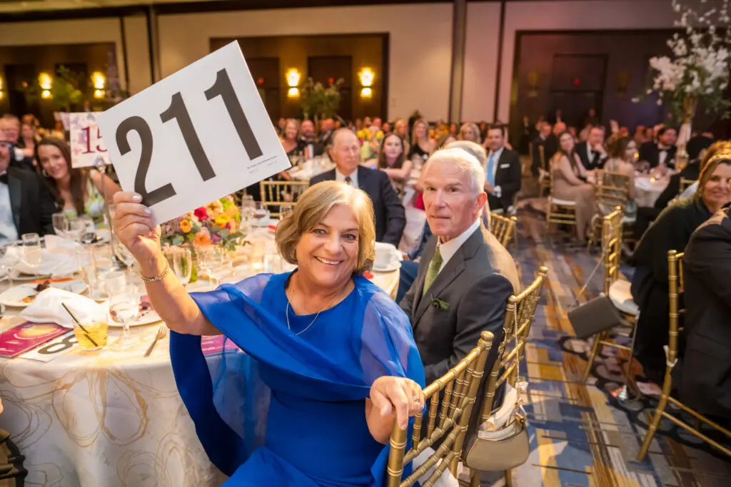 Ronda & Dan Feeney at the Breakthrough T1D (formerly JDRF) gala (Photo by CJ Martinez)