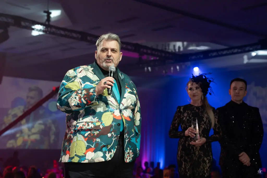 Todd Bacon, Donna Fishel, Payton Martin (Photo by Danny Campbell)