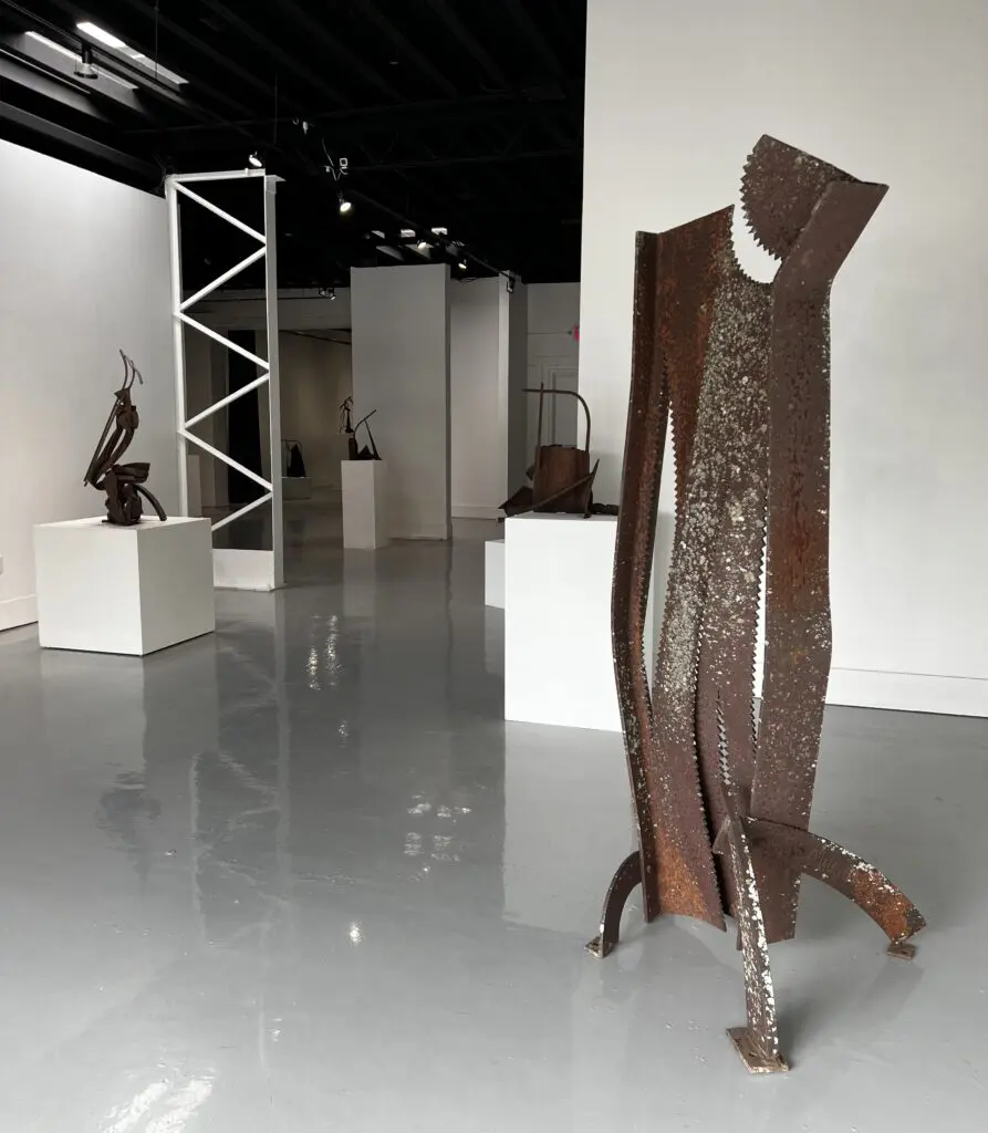 An installation view of "Mac Whitney: Scuptures from the 1970s," a posthumous exhibit in honor of late sculptor Mac Whitney at Kirk Hopper Fine Art in Dallas from March 8-May 24, 2025. (Courtesy Kirk Hopper Fine Art, Dallas)