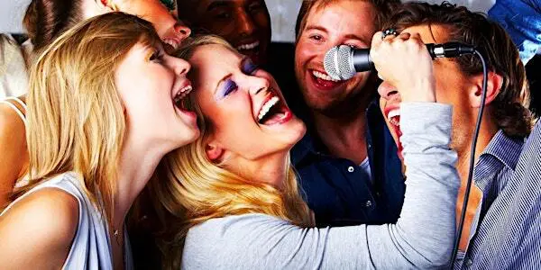 Bar Louie Karaoke