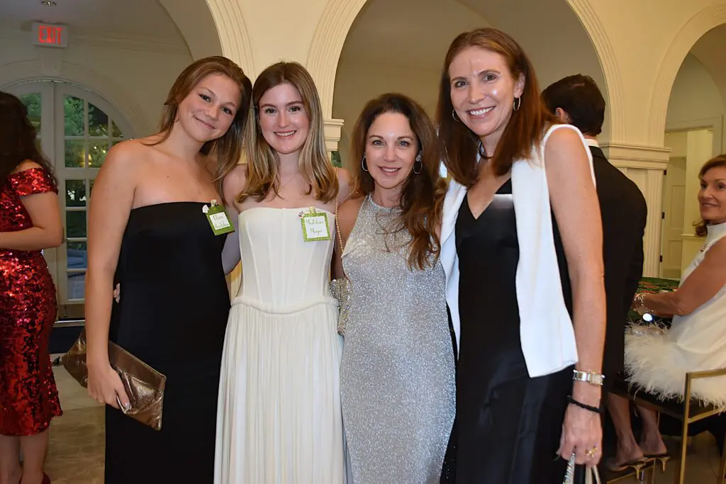 Claire Bradshaw, Madeline Mayer, Lindsay Mayer, and Maura Bradshaw (Photo by Deborah Brown)