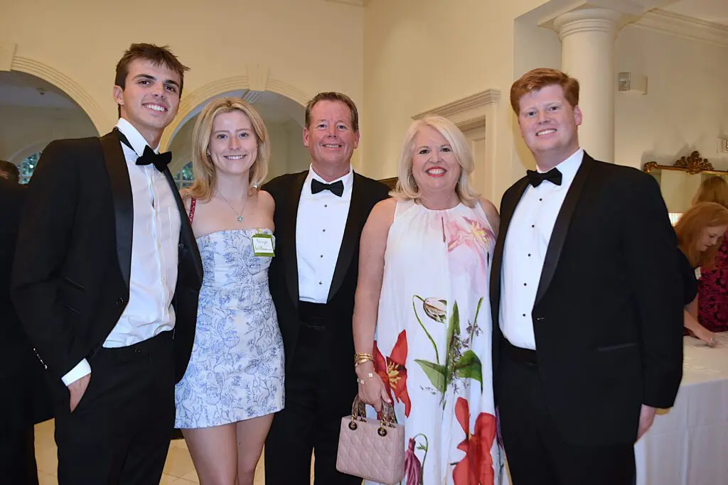 Adam Proctor, Georgia, Steven, Liz, and Rob Williamson (Photo by Deborah Brown)