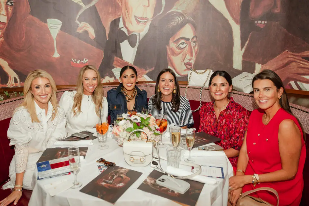 Natalie Steen, Courtney Freels, Zinat Ahmed, Christina Greene McAllen, Brittany Meisner, Kathryn Swain  (Photo by SI VO Photography)