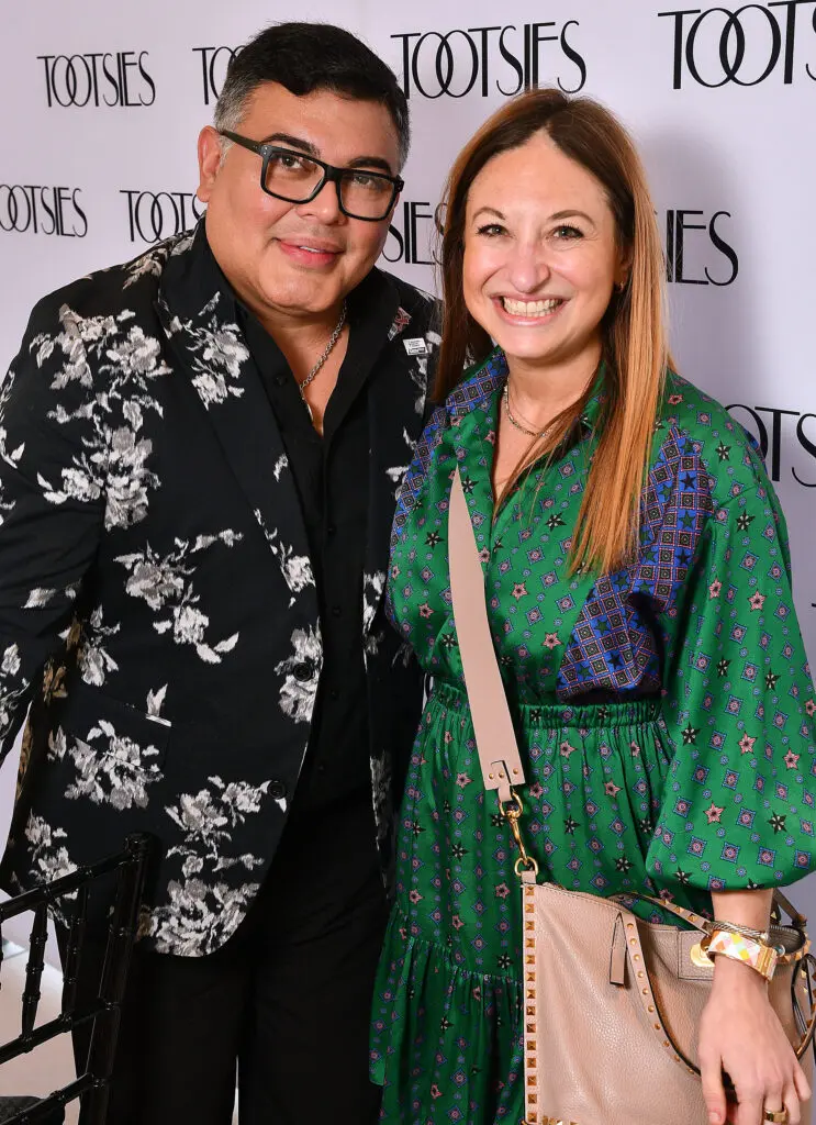 Celebrity make-up artist Edward Sanchez, Laura Thompson at the intimate fashion presentation/fundraiser for the American Cancer Society's 'Shuck Cancer' campaign at Tootsies.(Photo by Dave Rossman)
