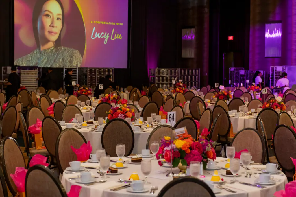The tablescape at Omni Dallas (Photo by Tamytha Cameron and Celeste Cass)
