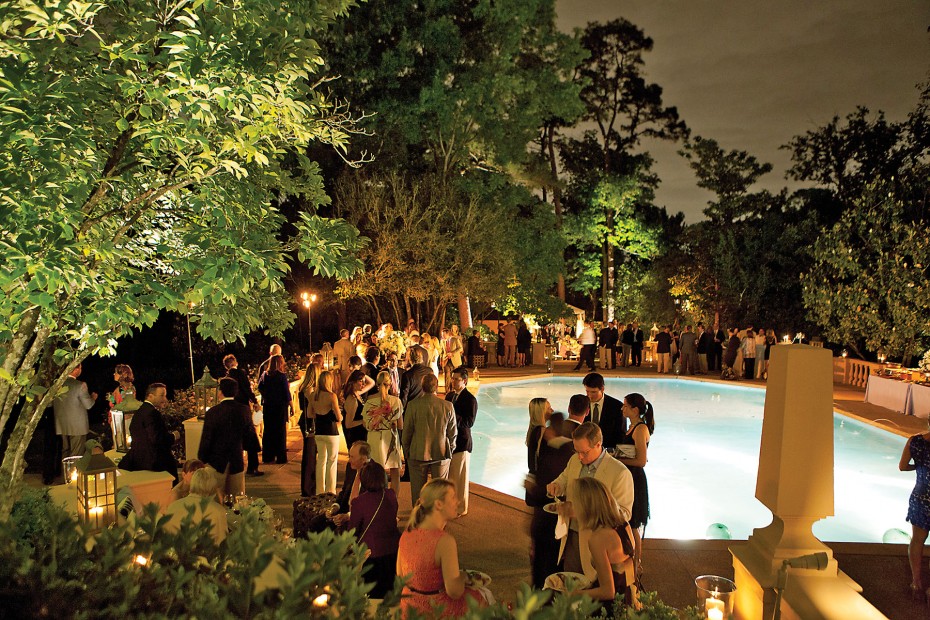Night scene at Rienzi