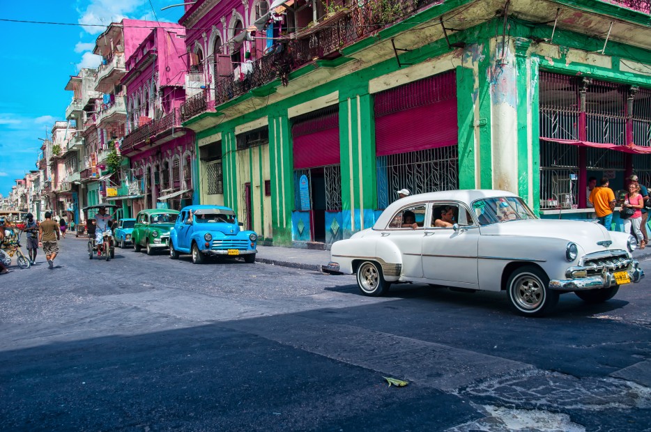 Cuba is now a direct flight away from Houston thanks to new regular service.