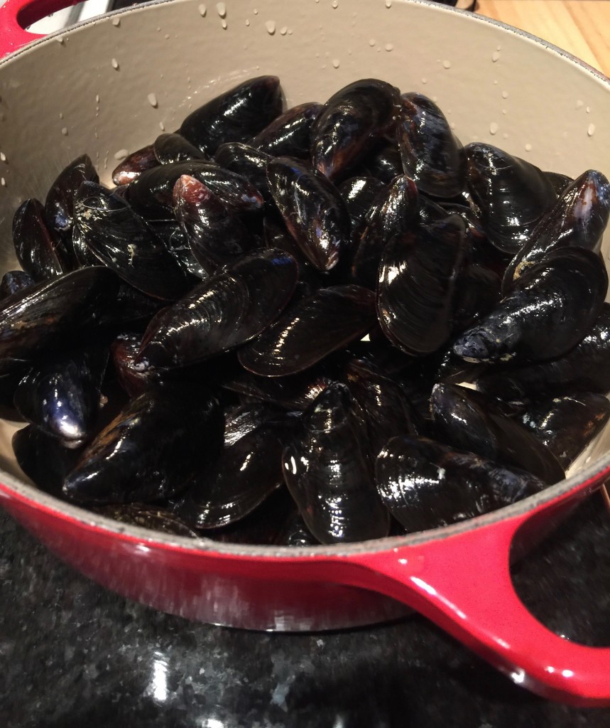 The Best Mussel You Can Make: Try This and Watch Your Friends Swoon Over Dinner