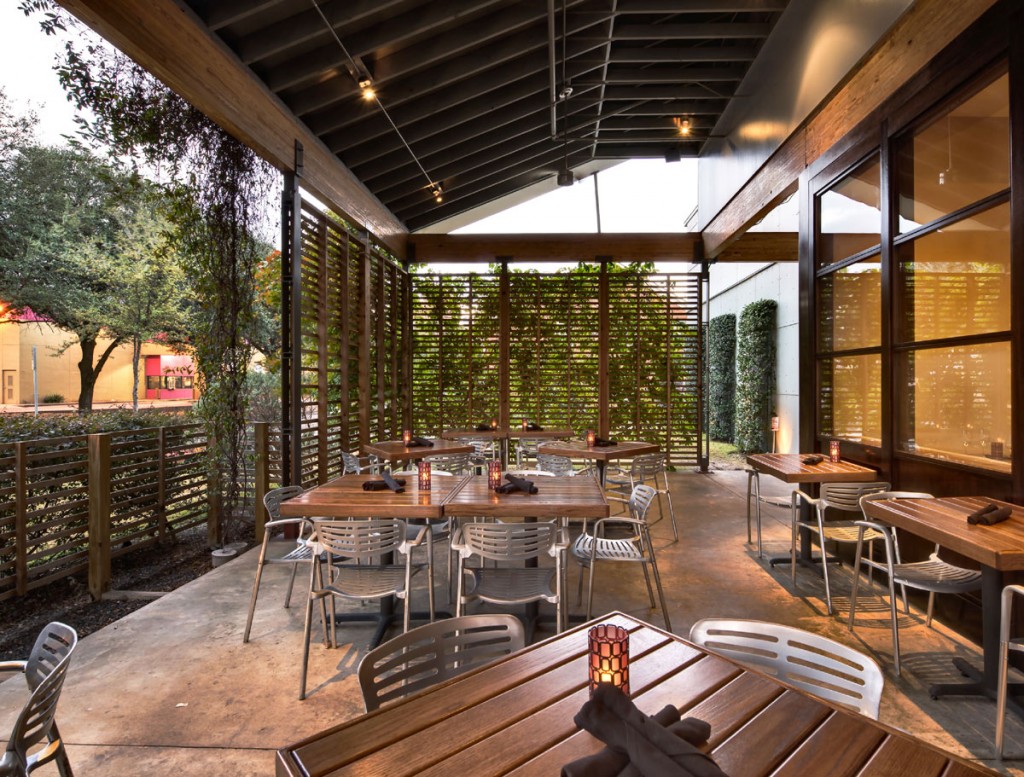 A patio offers enough space for 60 people. 