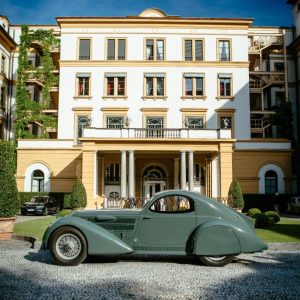 This beauty, a 1933 Lancia, won the Coppa d'Oro.