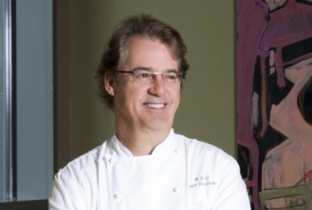 Robert Del Grande heads up Diana American Grill with a flair for chemistry — and magic. 