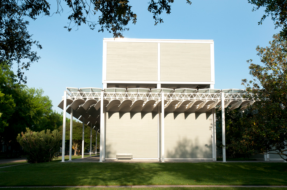 Renzo Piano's The Menil Collection is considered one of the most influential buildings in the world within the past 30 years. The museum celebrates its 30th anniversary with a gala evening in November 2017. (Image courtesy The Menil Collection)