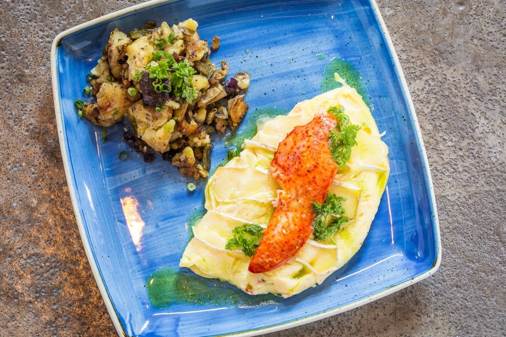 Lobster claw omelette (Photo by Thomas Garza)