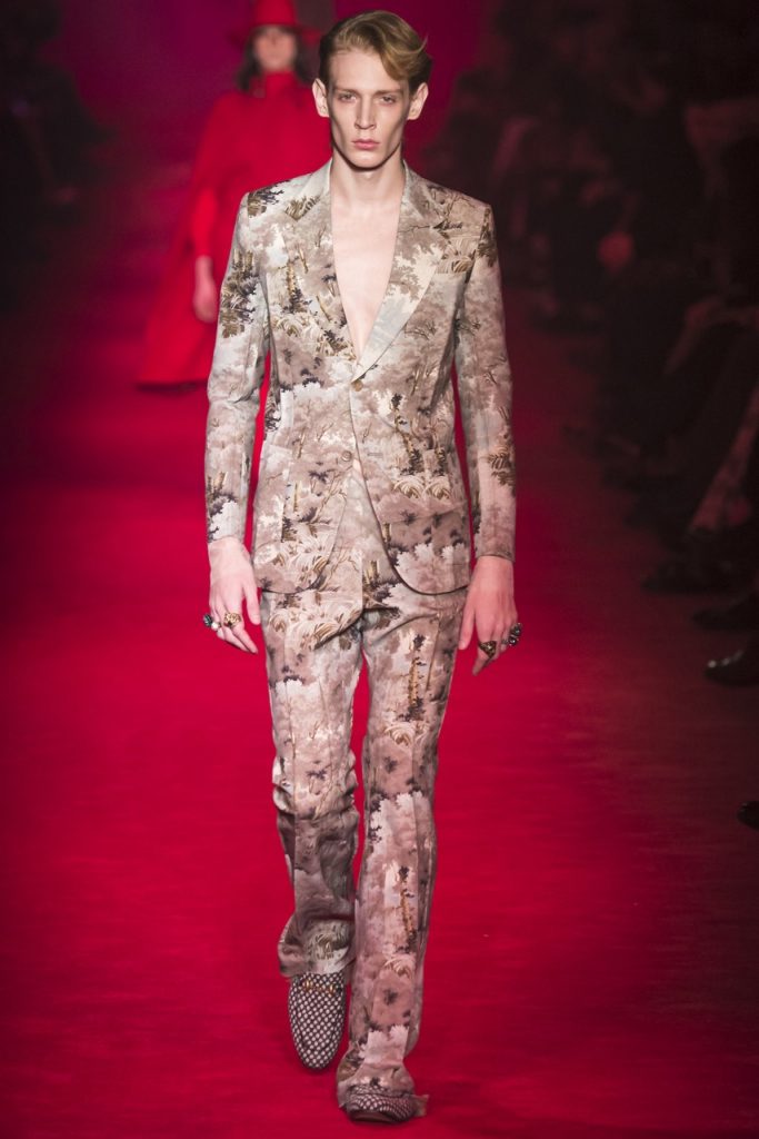 The fall runway look Bolke enjoys is Gucci Fall, look 30. 