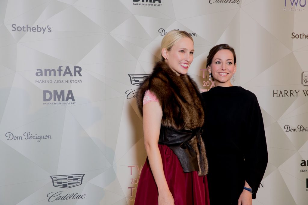 Lindsey Collins, Melissa Ireland