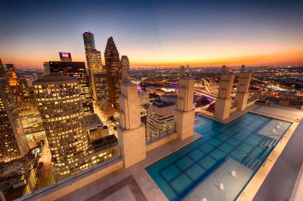 Market Square Tower's pool puts you up there with the skyscrapers.