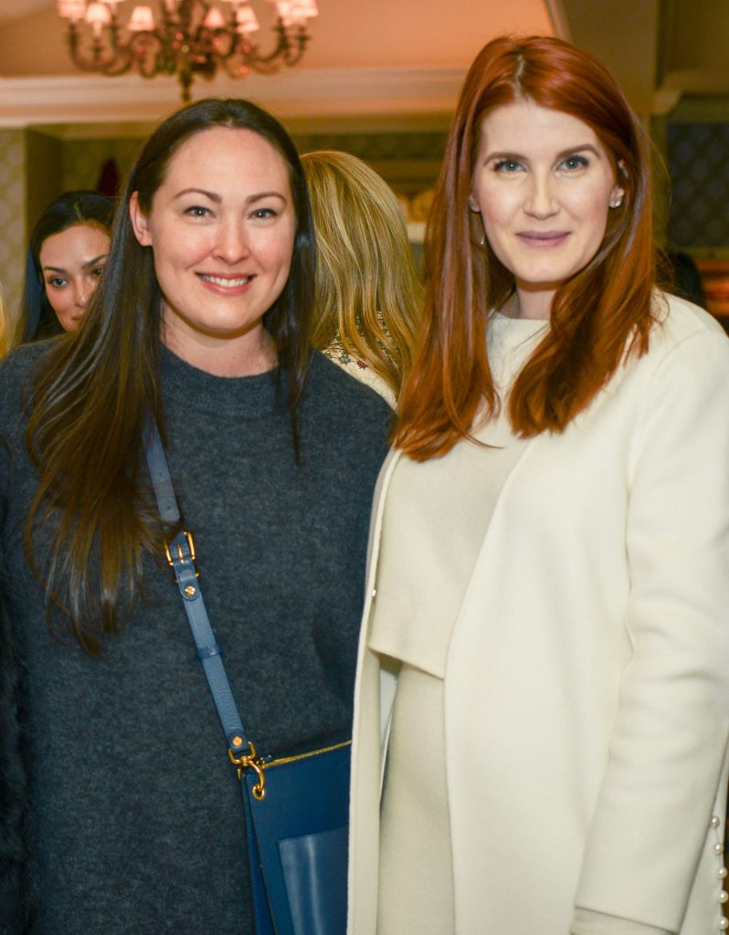 Lisa Moore, Amber Venz Box