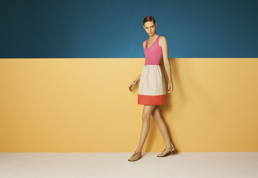 Massimo Duti joins a collection of new stores in the Galleria's new wing.