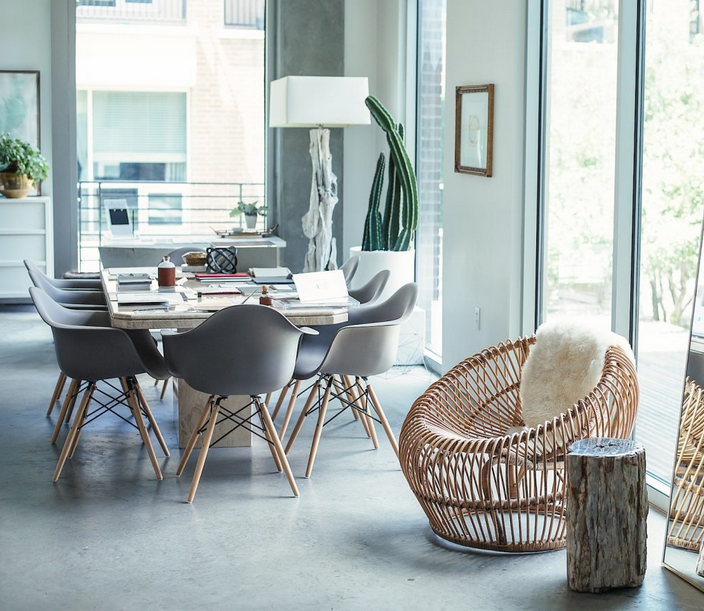 (6) Swoon, the Studio's downtown offices