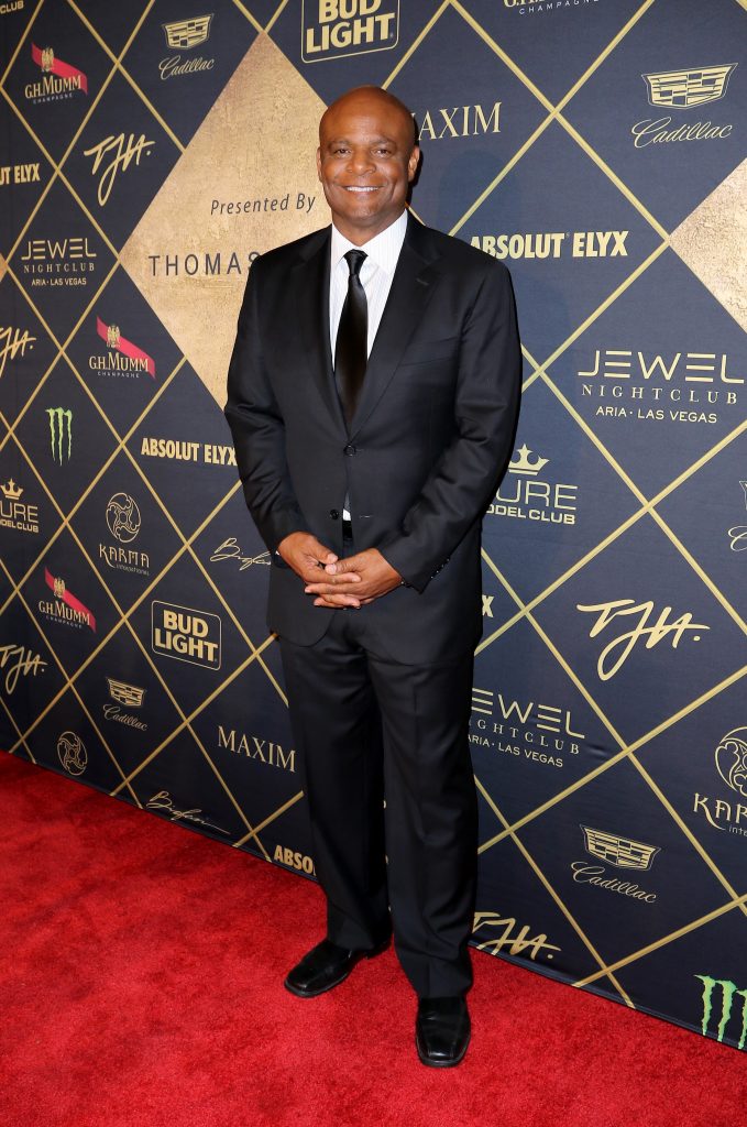 HOUSTON, TX - FEBRUARY 04:  Former NFL player Warren Moon arrives at the Maxim Super Bowl Party on February 4, 2017 in Houston, Texas.  (Photo by John Parra/Getty Images for Maxim)