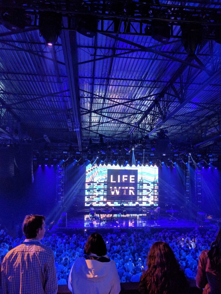 The calm before the Bruno Mars storm. (Photo Matthew Ramirez)