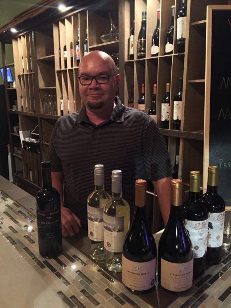 Nicholas Cain hasn't lost his Cleveland sensibility. He's brought it to Rosinka.