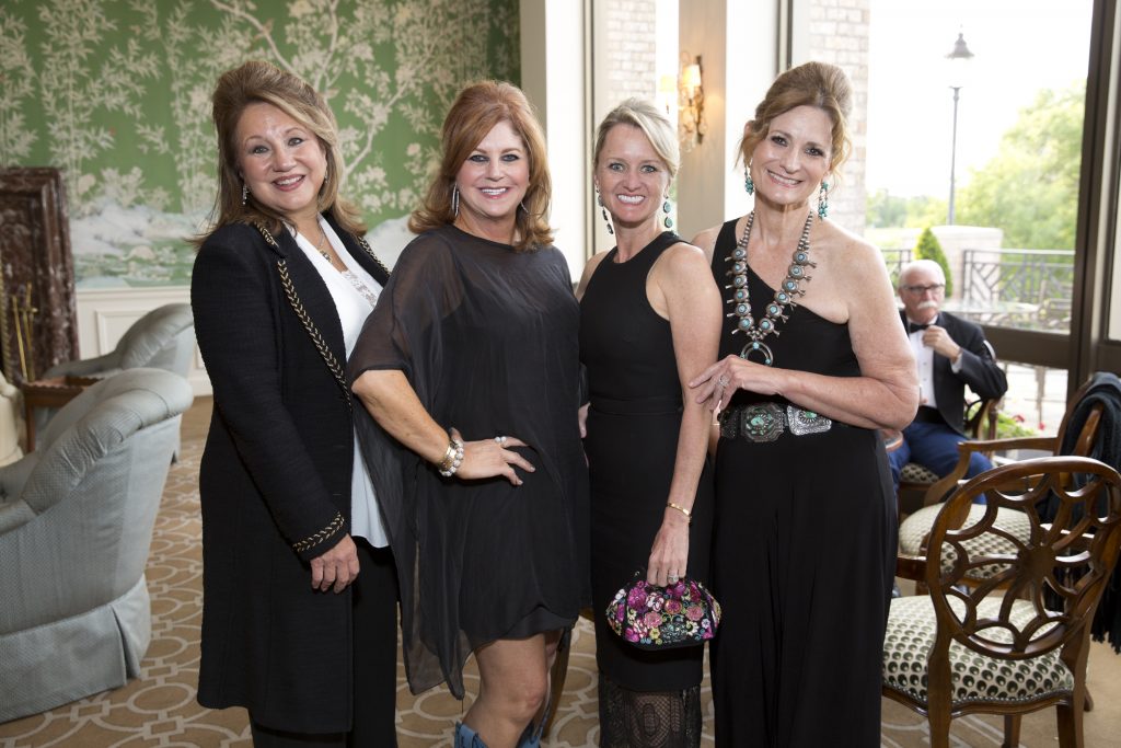 Blue Bird Circle gala