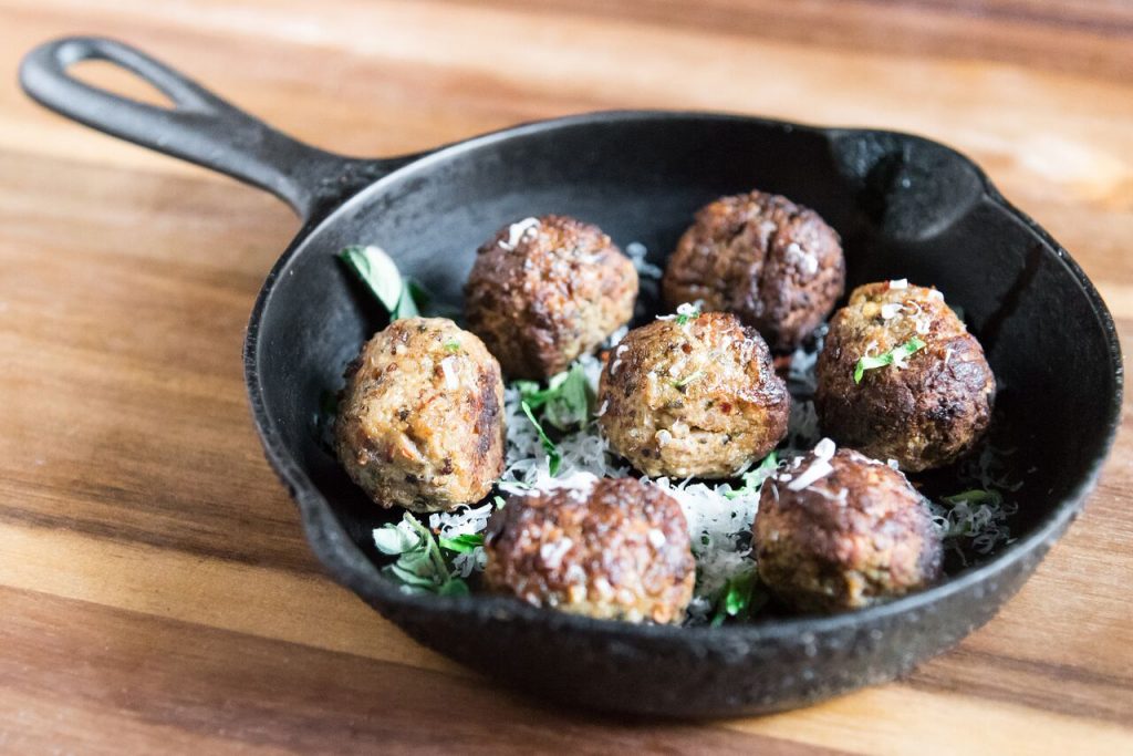 Spicy lamb meatballs