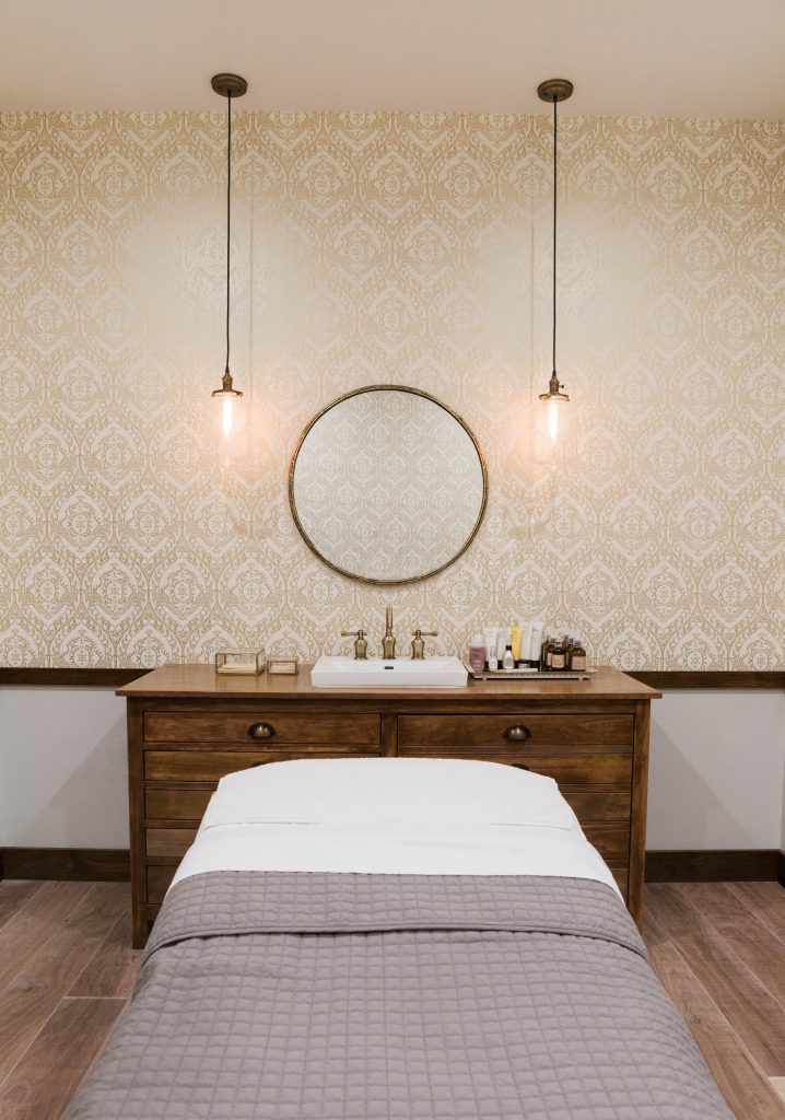 The spa offers a range of facials, including the Gentleman's Facial and the mud-based Glacial Facial.