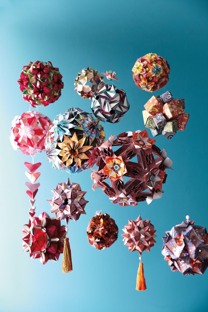 These beautiful ornaments help provide communities in need with clean drinking water. 