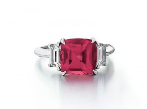 Tenenbaum Gift Guide 3 – Dec 2017 – pink diamond ring