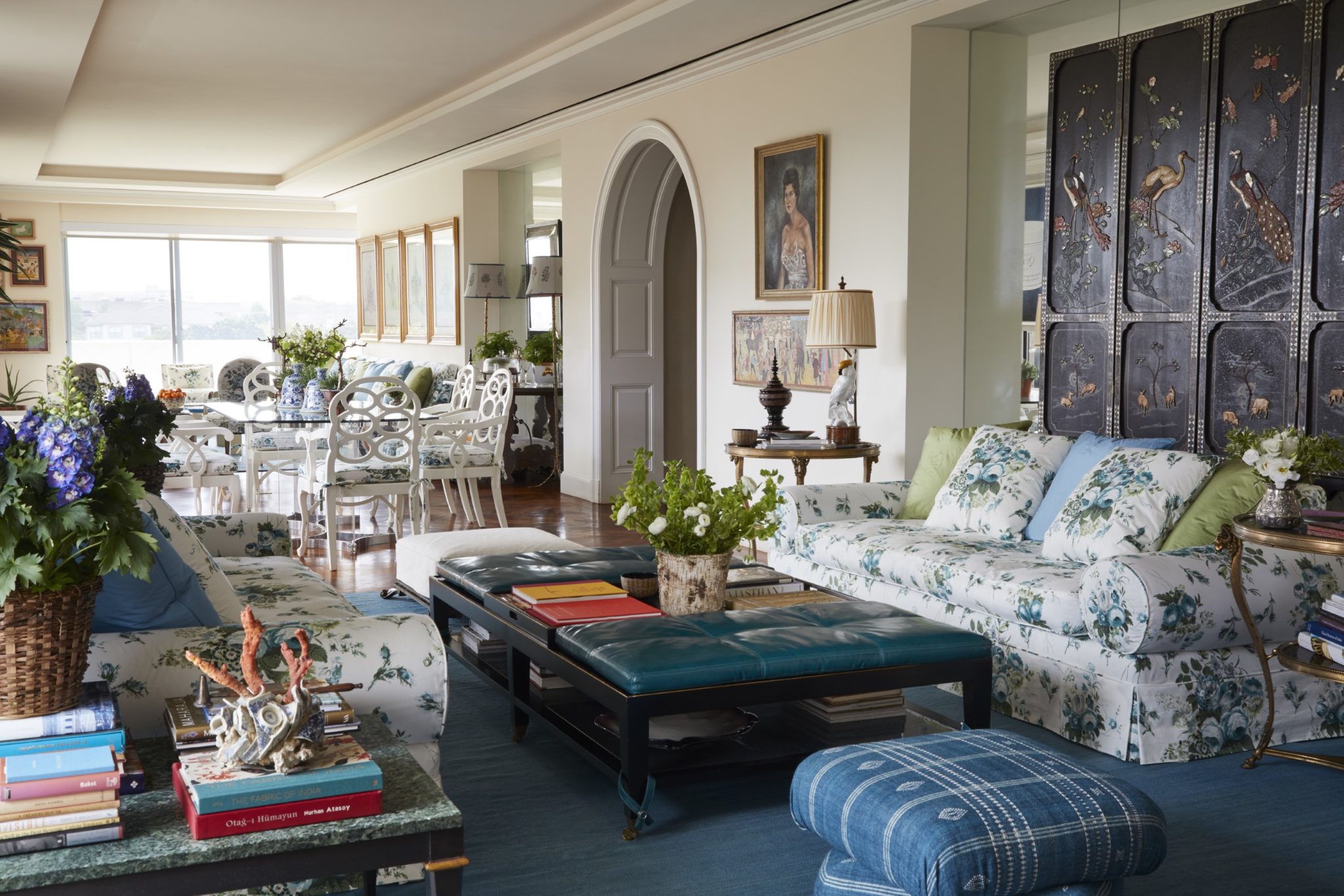 In the living area, leather table designed by Jeffrey Bilhuber. Ottoman from Hollywood at Home, Los Angeles. Broken Chinese export and coral sculpture, found at Fremontier Antiquaries on Paris’ Left Bank.