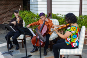 Dallas Symphony Orchestra’s Young Strings Alumni Group (Photo by WJN Photo)