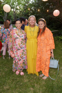 Catalina Gonzalez, Ann Hobson, Lindsay Billingsley (Photo by WJN Photo)