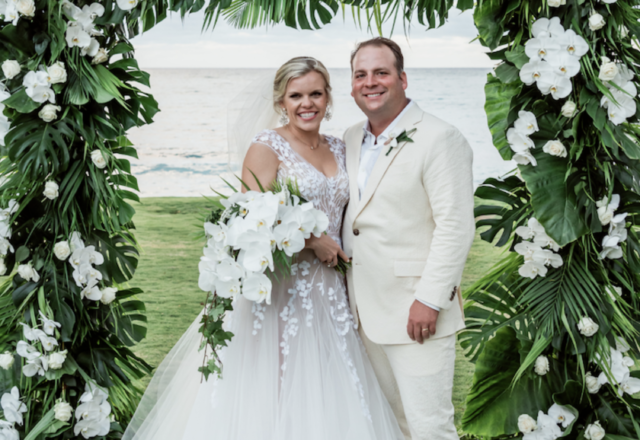 Caroline Adams and Stewart Stinson’s Jamaican Beachside Wedding