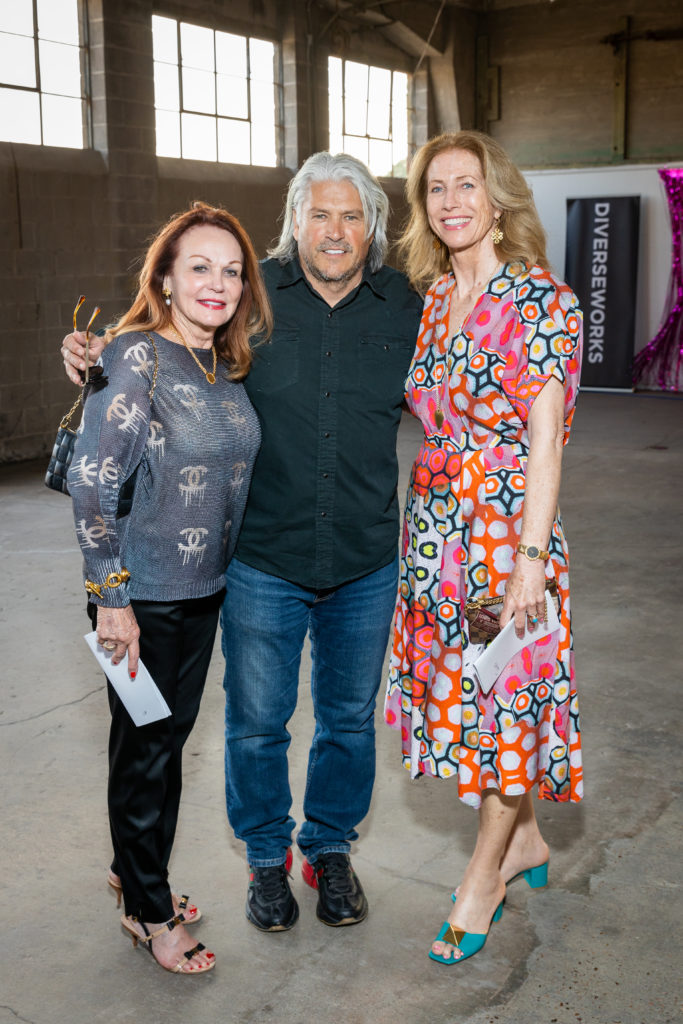 Rita Santamaria, Steve & Isha Santamaria (Photo by Alex Barber)