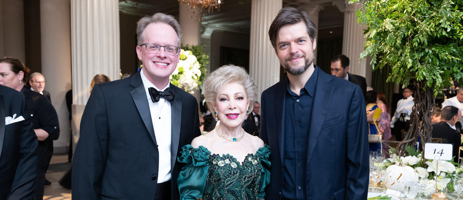 John Mangum, Margaret Alkek Williams, Juraj Valčuha; Photo by Daniel Ortiz
