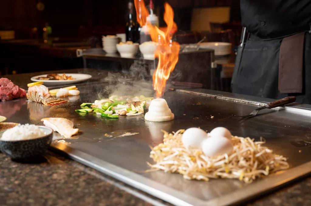 Since 1975 the Japanese Palace has reigned supreme. Behold the onion volcano.