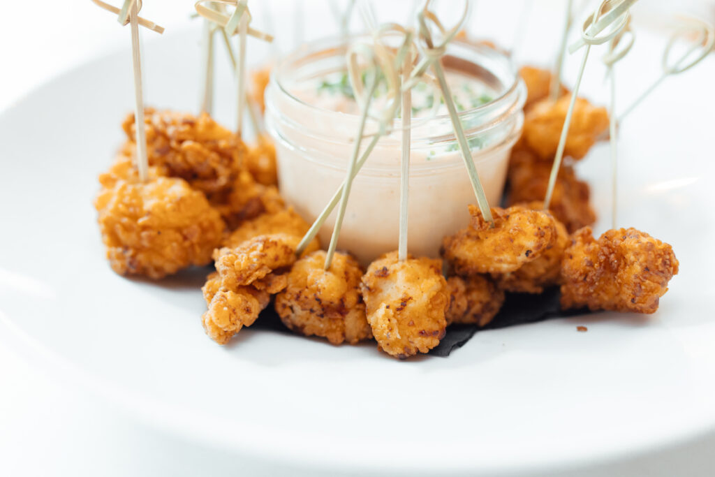 Fried chicken bites with Mississippi comeback sauce at George James shopping pop-up (Photo by Emma Umana)