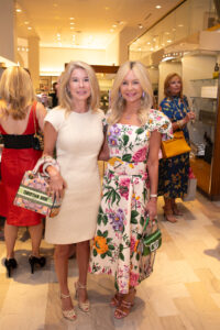 Tracy Lange, Lisa Cooley