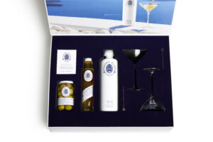 Kástra Elión premium deluxe martini kit, $149, available at kastraelion.com