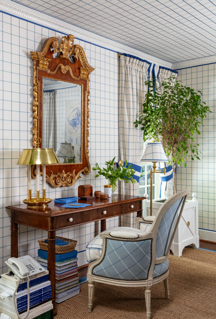 Dining Room: Mark D. Sikes Interiors (Photo by Nickolas Sargent)