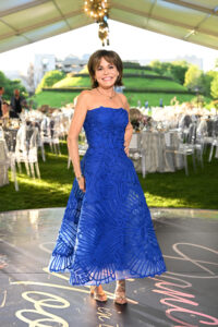 Hallie Vanderhider (Daniel Ortiz)