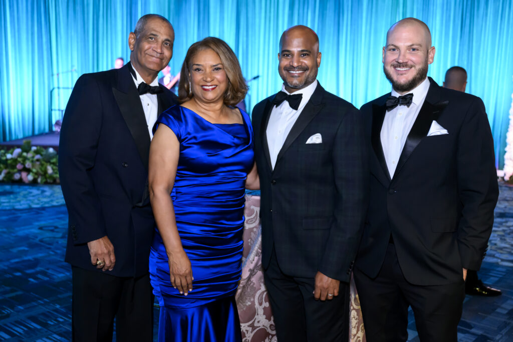 Dr. Ken & Kathy Wells, Alvin Abraham, Nick Nagurski at the 'No Mountain High Enough' themed gala benefitting the Memorial Hermann  Foundation at the Hilton Americas-Houston. (Photo by Michelle Watson)