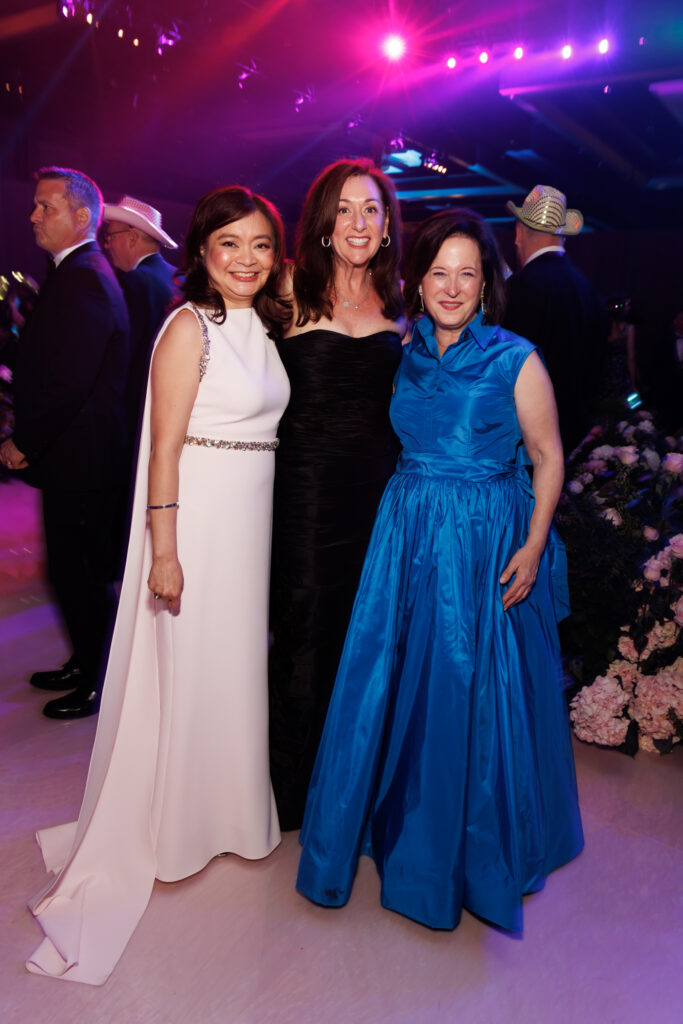Erin Asprec, Amalia Stanton, Anne Neeson at the Memorial Hermann gala (Photo by Katy Anderson)