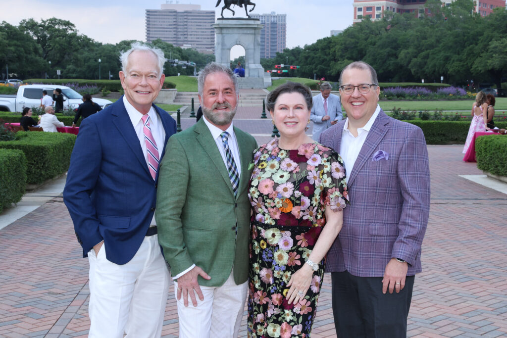 Jay Jones, Terry Wayne Jones, Shawn Stephens, Jim Jordan – Evening in the Park Chairs (Photo by Priscilla Dickson)