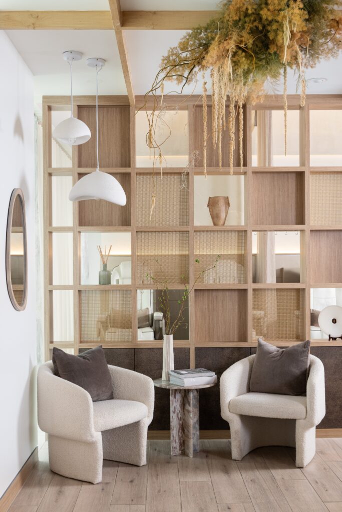 Drip Nail Salon, Architangent