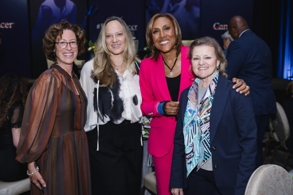 Laura Spanjian, Amber Laign, Robin Roberts, Susan Christian at the MD Anderson Cancer Center 'Living Legend' dinner  (Photo by Johnny Than) 