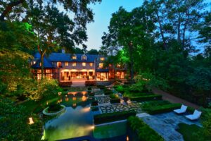 DR64NZ – 107 Timberwilde Lane(24) (Photo by Berlyn Media for Martha Turner Sotheby’s International Realty)