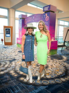 Courtney Zavala, Jill Davis photo by Daniel Ortiz